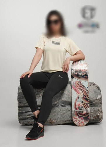 تیشرت و لگ ورزشی زنانه چاپشبرنگی