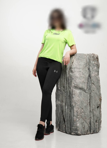 تیشرت و لگ ورزشی چاپ شبرنگی