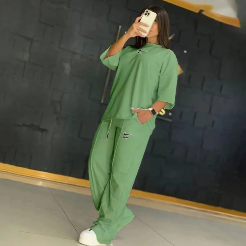 تیشرت و شلوار دو نایک گلکسی